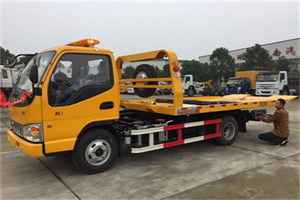 揭东哪里有拖车服务